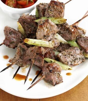 https://www.pontalo.net - Provençal pork skewers