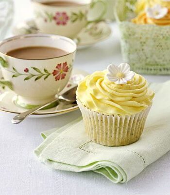 https://www.pontalo.net - Lemon & poppyseed cupcakes