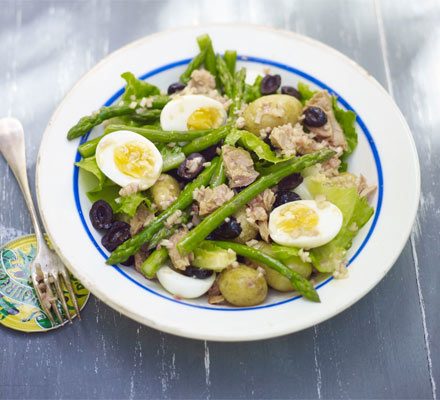 https://www.pontalo.net - Asparagus & tuna salad