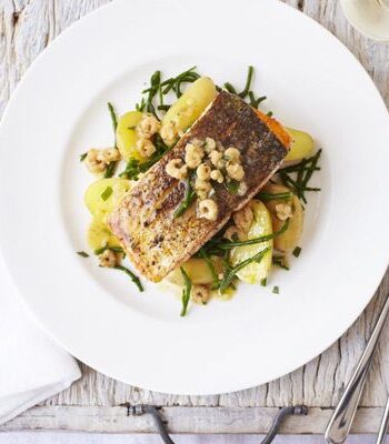 https://www.pontalo.net - Sea trout with samphire