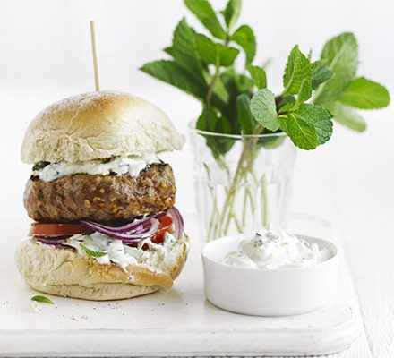 https://www.pontalo.net - Lamb burgers with tzatziki