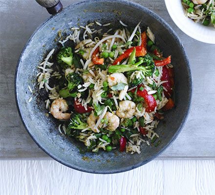 https://www.pontalo.net - Thai prawn fried rice