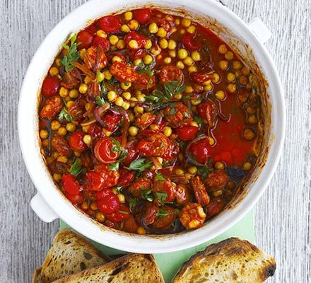 https://www.pontalo.net - Chorizo & chickpea stew