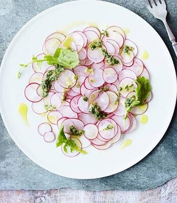 https://www.pontalo.net - Radish confetti with salsa verde