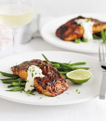 https://www.pontalo.net - Grilled salmon with chilli glaze & lime crème fraîche