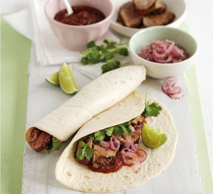 https://www.pontalo.net - Pork tenderloin with chipotle sauce & pickled red onions