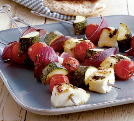 https://www.pontalo.net - Halloumi kebabs with thyme & lemon baste