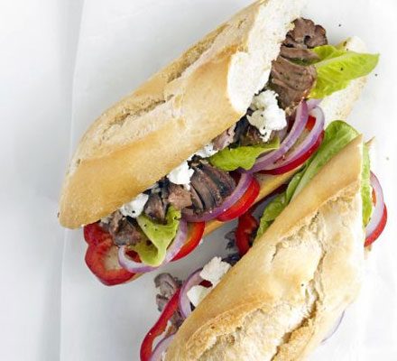 https://www.pontalo.net - Greek lamb baguette