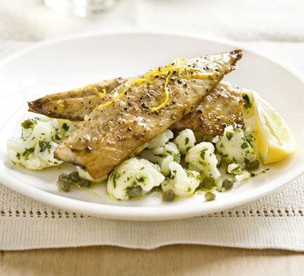 https://www.pontalo.net - Mackerel with warm cauliflower & caper salad