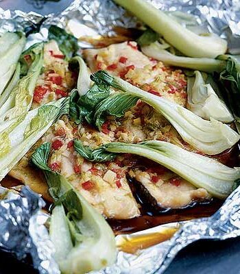 https://www.pontalo.net - Thai-style steamed fish