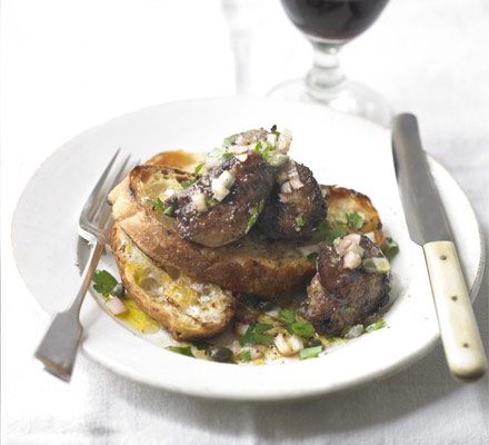 https://www.pontalo.net - Chicken livers on toast