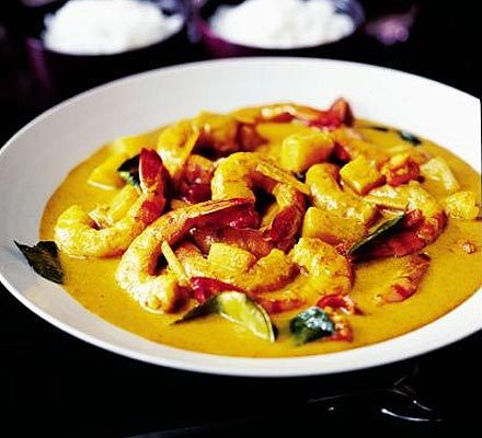 https://www.pontalo.net - Sweet & hot prawn & pineapple curry