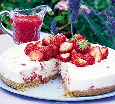 https://www.pontalo.net - Pink strawberry cheesecake