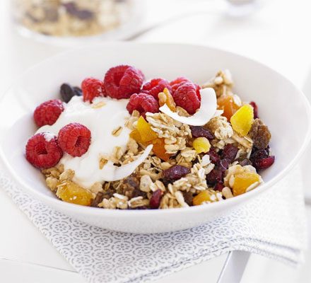 https://www.pontalo.net - Fruit & nut granola