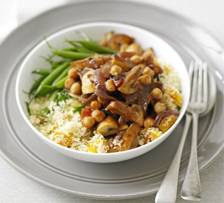 https://www.pontalo.net - Moroccan mushrooms with couscous