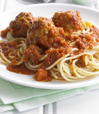 https://www.pontalo.net - Turkey meatballs in tomato & fennel sauce