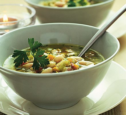 https://www.pontalo.net - Winter cannellini bean soup