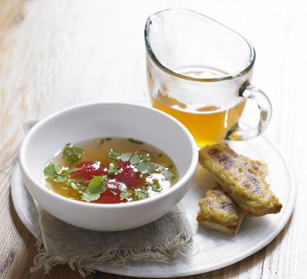 https://www.pontalo.net - Tomato consommé with Lancashire cheese on toast