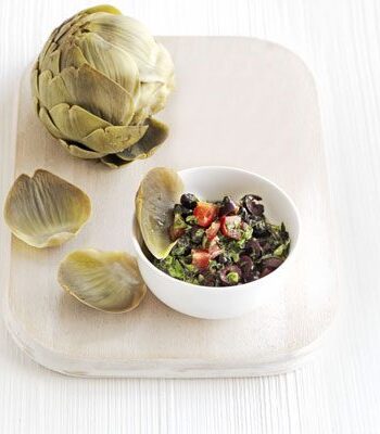 https://www.pontalo.net - Artichokes & herby olive sauce