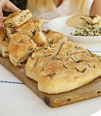 https://www.pontalo.net - Artichoke focaccia