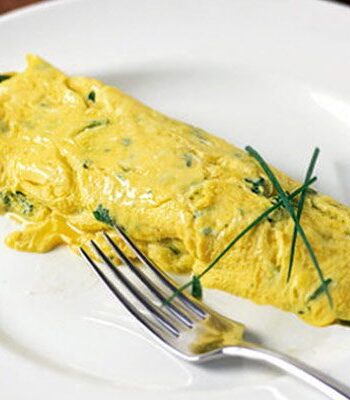 https://www.pontalo.net - Classic French omelette