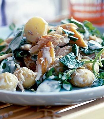 https://www.pontalo.net - Warm new potato & smoked mackerel salad