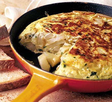 https://www.pontalo.net - Real Spanish omelette