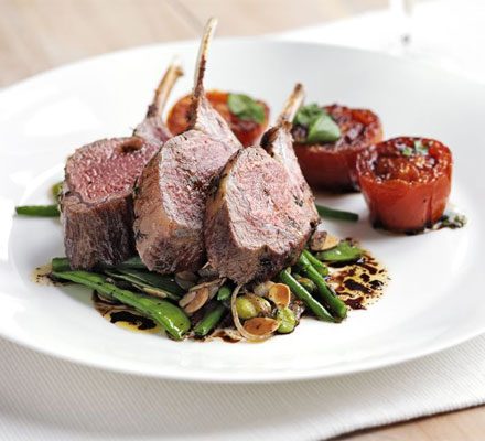 https://www.pontalo.net - Rack of lamb with warm salad of mixed beans & slow-roast tomatoes