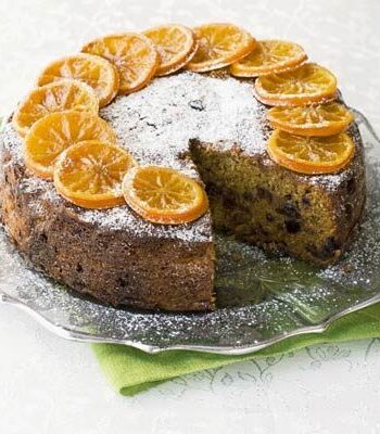 https://www.pontalo.net - Fruit-filled clementine cake