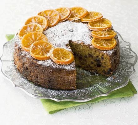 https://www.pontalo.net - Fruit-filled clementine cake