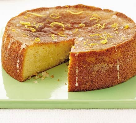 https://www.pontalo.net - Gluten-free lemon drizzle cake