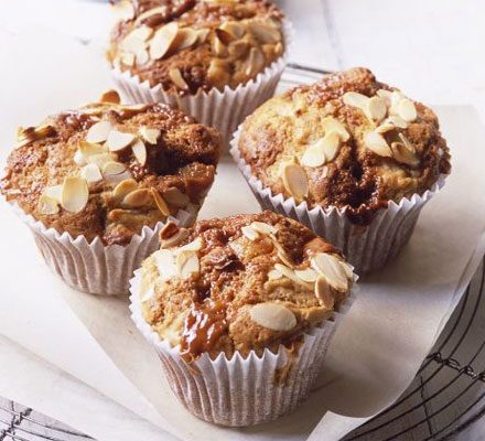 https://www.pontalo.net - Pear & toffee muffins