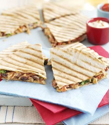 https://www.pontalo.net - Refried bean quesadillas