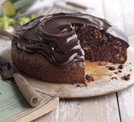 https://www.pontalo.net - Chocolate courgette cake