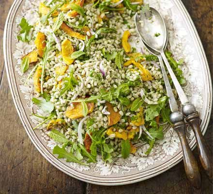 https://www.pontalo.net - Pearl barley salad with squash