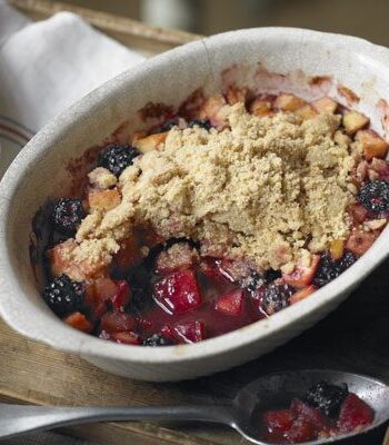 https://www.pontalo.net - Apple & blackberry crumble