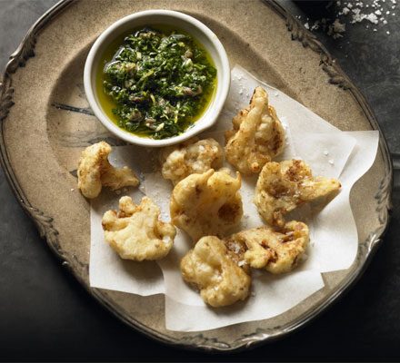 https://www.pontalo.net - Cauliflower fritters with herby dipping sauce