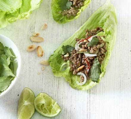 https://www.pontalo.net - Spicy mince & lettuce cups