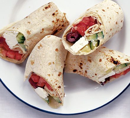 https://www.pontalo.net - Greek salad wraps