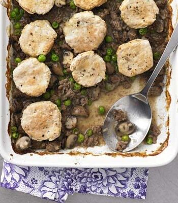 https://www.pontalo.net - Minced beef cobbler