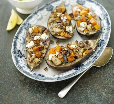 https://www.pontalo.net - Baked aubergine stuffed with roast pumpkin