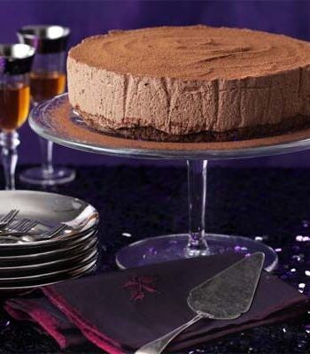 https://www.pontalo.net - Chocolate & chestnut truffle torte