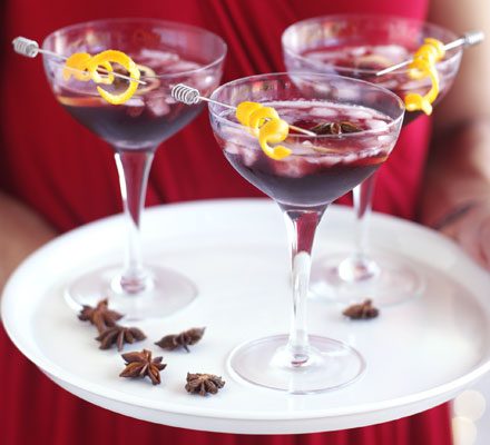 https://www.pontalo.net - Mulled wine cocktail