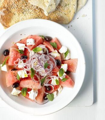 https://www.pontalo.net - Watermelon & feta salad with crispbread