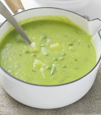 https://www.pontalo.net - Minty pea & potato soup