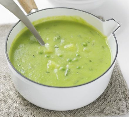 https://www.pontalo.net - Minty pea & potato soup