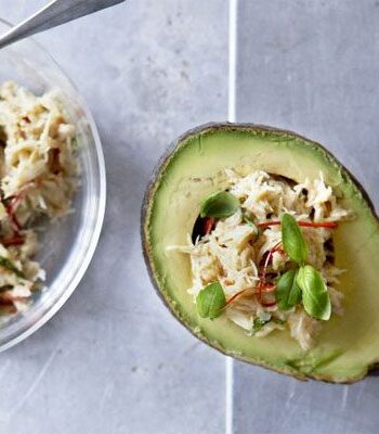 https://www.pontalo.net - Crab-stuffed avocados