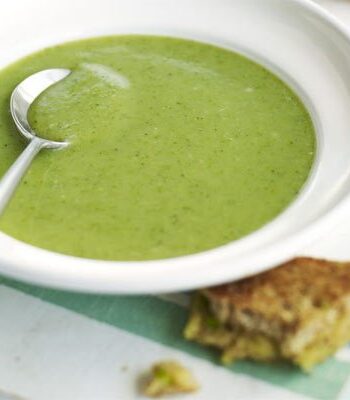 https://www.pontalo.net - Easy broccoli soup