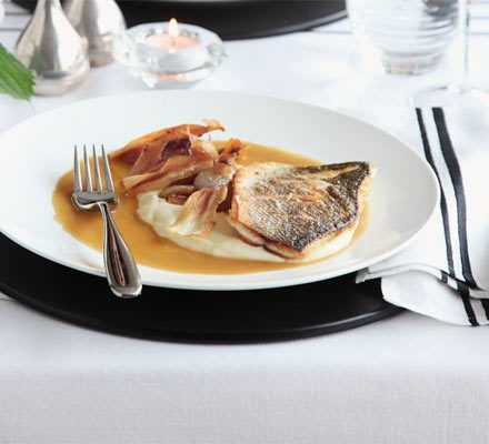 https://www.pontalo.net - Roast fillet of sea bass with parsnip purée & caramelised garlic