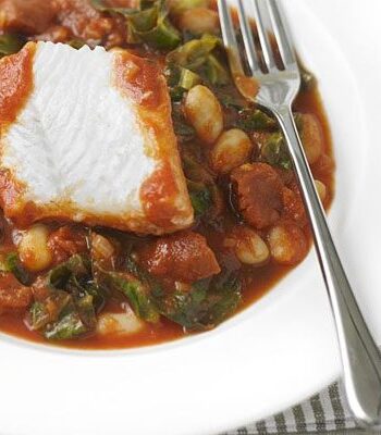 https://www.pontalo.net - White fish with spicy beans and chorizo